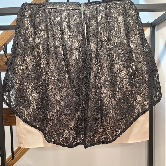 GUESS satin and lace strapless dress - Picture 5 of 9